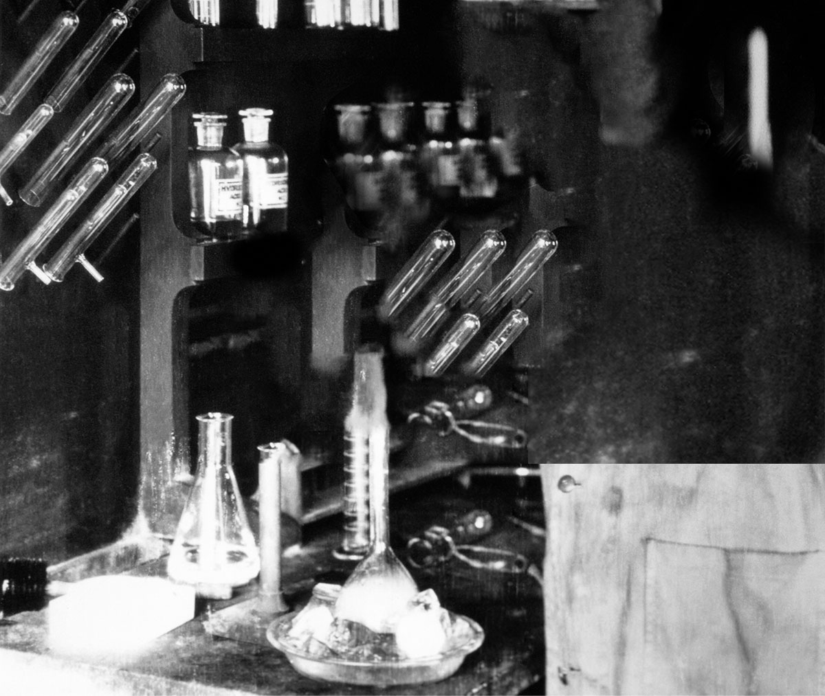 1934