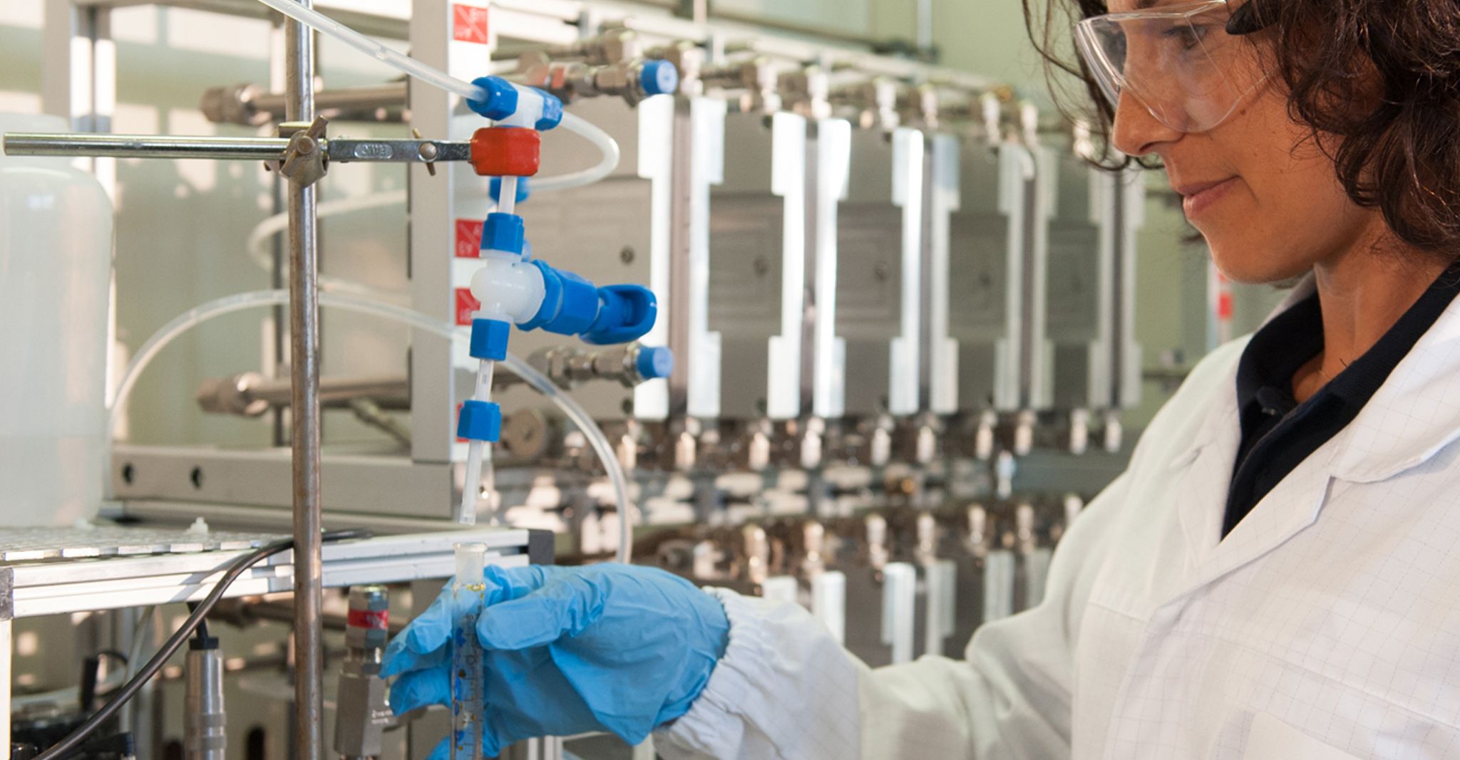 AdvancedFlow™ Reactors (AFR) Continuous Lab Flow Chemistry and Industrial Reactor Products