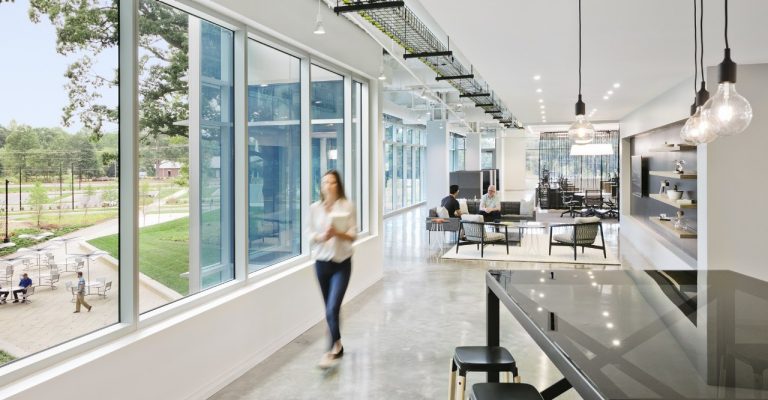 Corning Verkabelung im modernen Bürobereich