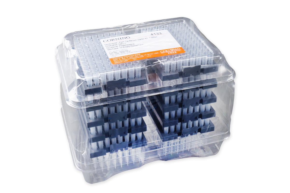 Corning® DeckWorks 1 - 300 µL Pipet Tips, Graduated, Reload Starter Kit, Natural, Nonsterile, Polypropylene, 96 Tips/Deck, 10 Decks/Pack, 960 Tips/Pack, 1 Pack/Case and 10 Empty Racks/Case