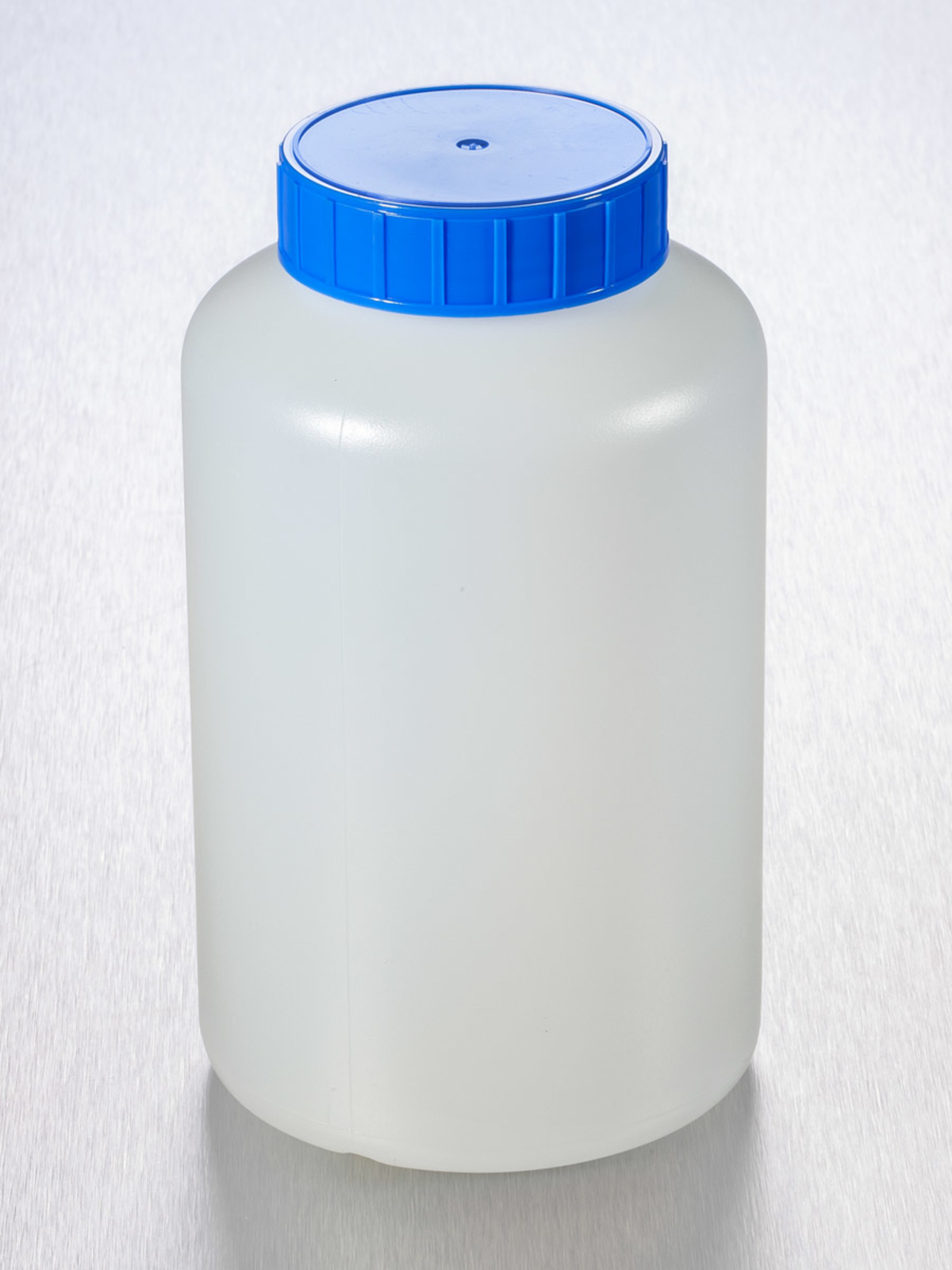 Corning® Gosselin™ Round HDPE Bottle, 1 L, 58 mm Blue Cap with Seal, Assembled, 68/Case