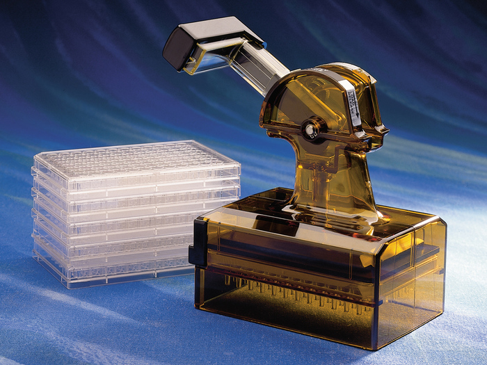 Liquid Handling Equipment Corning