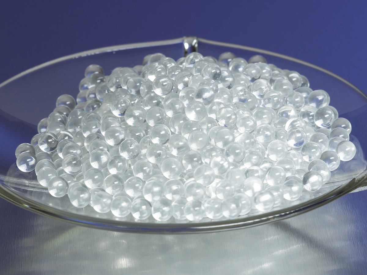 Borosilicate Raw Material and Preferred Medium Beads Glass - China