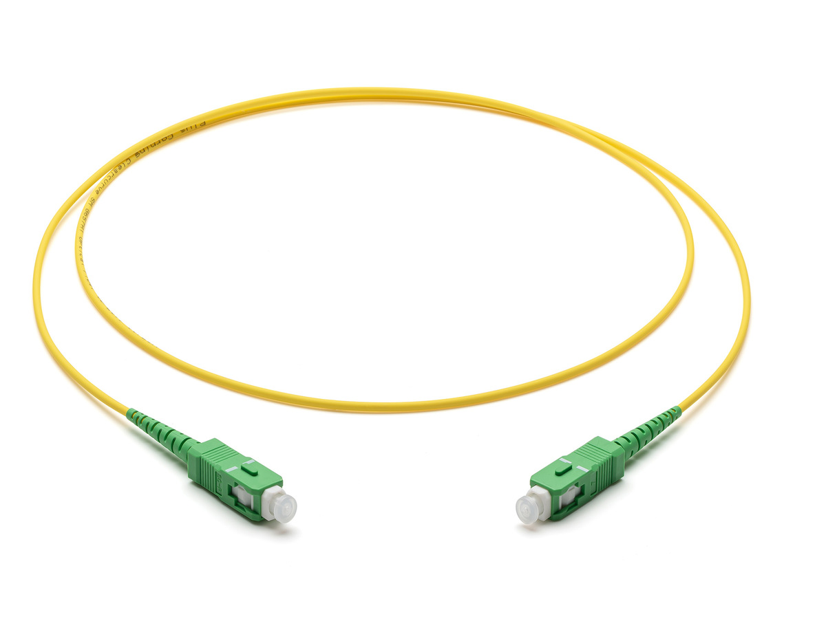 Single-mode, SMF-28® Ultra, SC APC Simplex to SC APC Simplex, 15 m