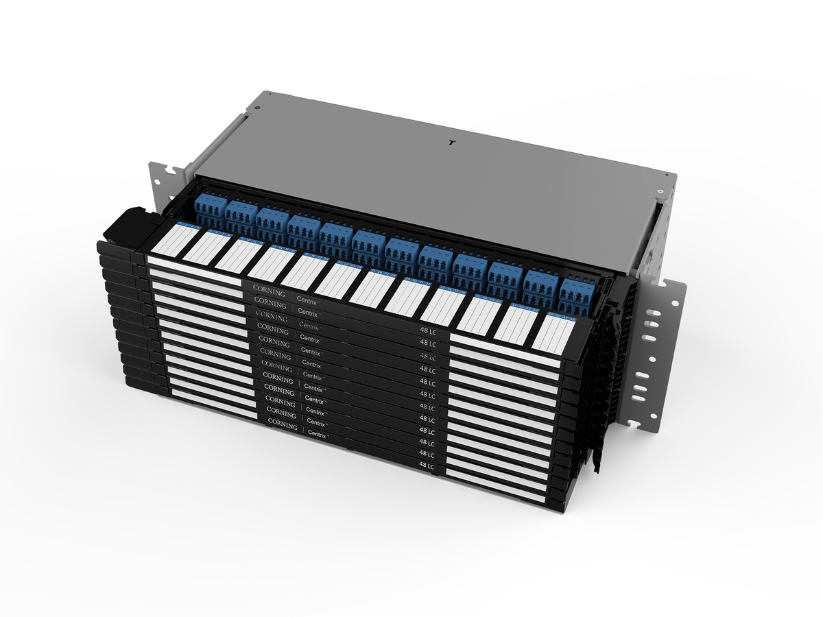 4U, 12 cassettes, 48 - Adaptateurs LC UPC avec pigtails SF, 576 ports, épissure avec protection sertie