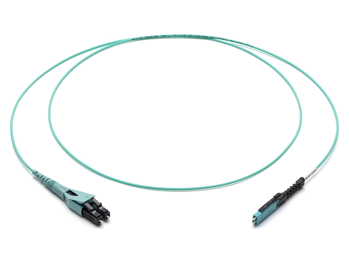 Corning® ClearCurve® OM4, Multimode, LC UPC Uniboot vers MDC UPC, 5 m