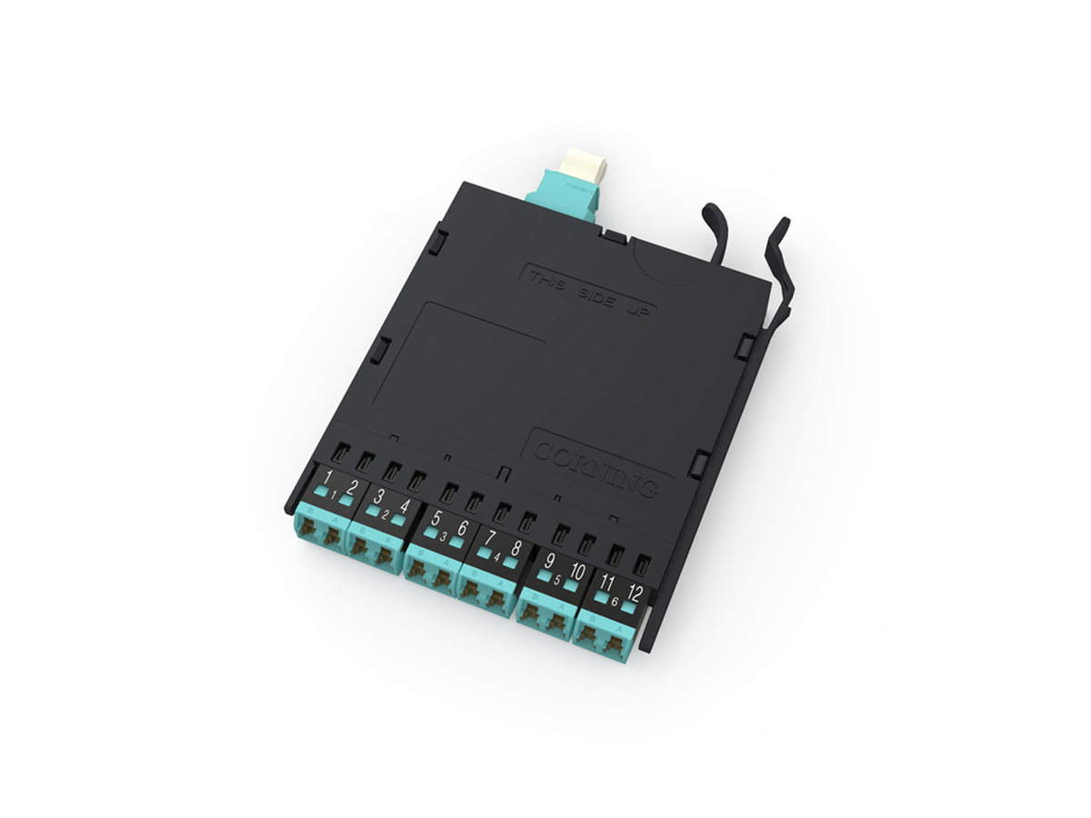 12F, 50 µm multimode (OM4), Shuttered LC PC Duplex Multimode to MTP® pinned MM