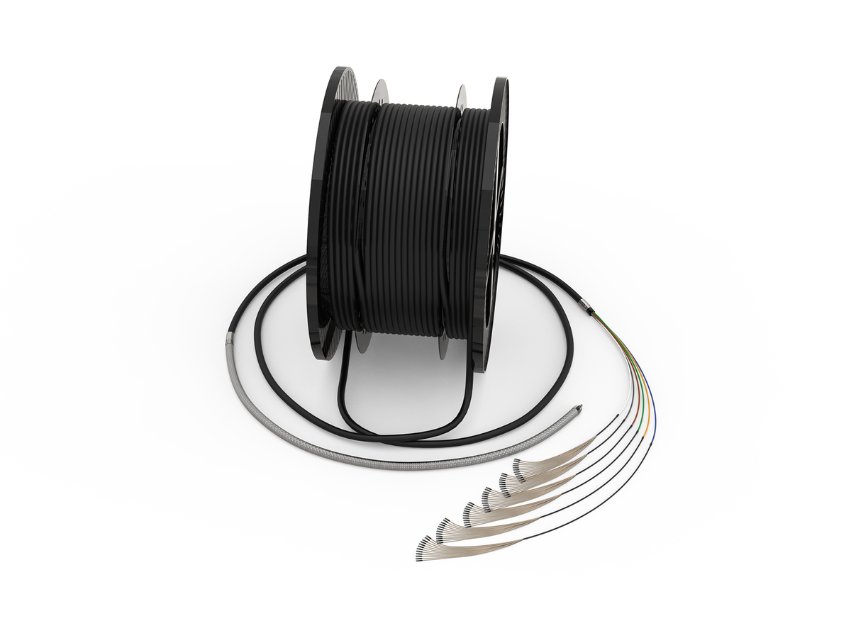 1728, 24F Fast-Track MTP to 24F Fast-Track MTP, Indoor/Outdoor Rocket Ribbon Riser/LSZH cable, Single-mode, SMF-28 ULTRA, Water resistant grip on both ends, 100 feet