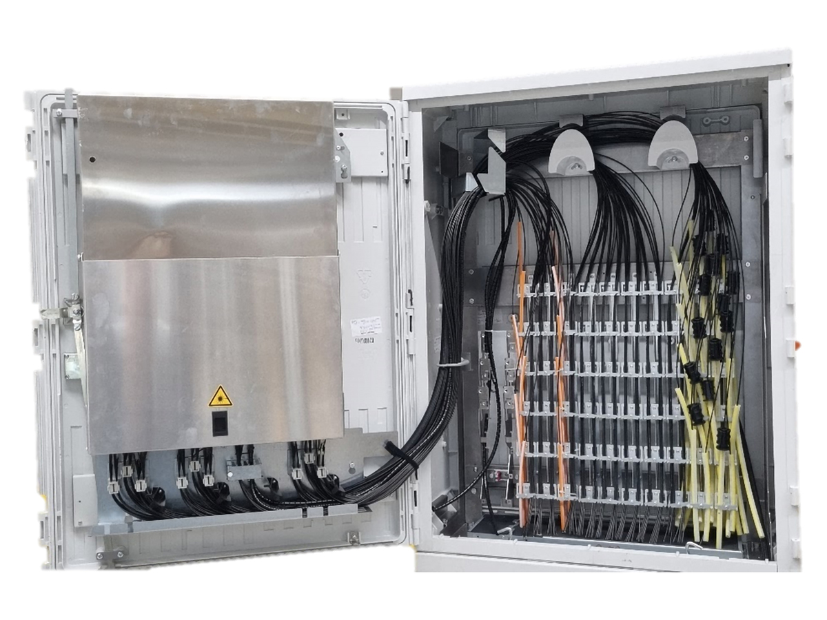 Street Cabinet with 120 ducts