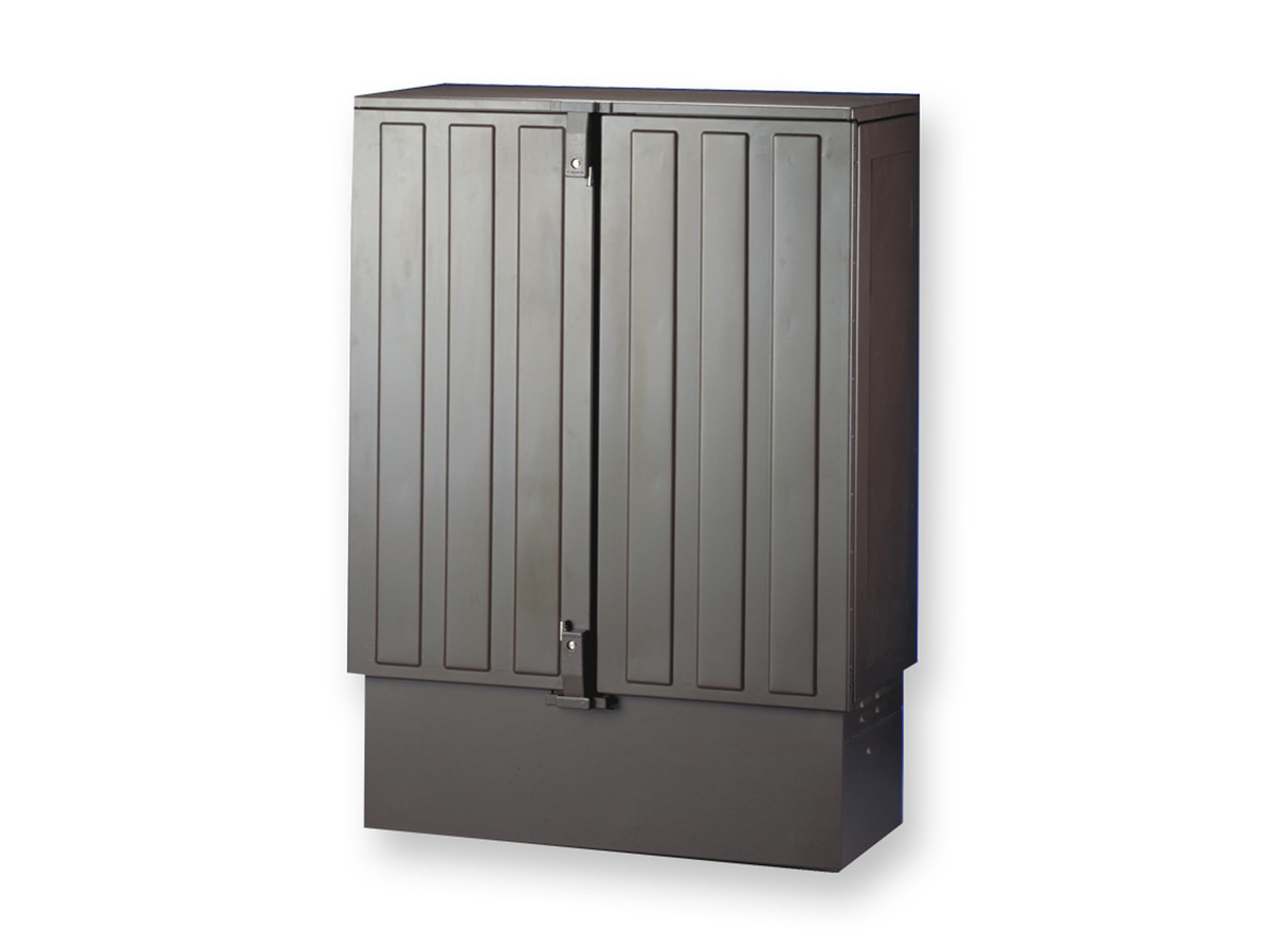 Outdoor cabinet (empty), 480 F, holds 20 splice trays