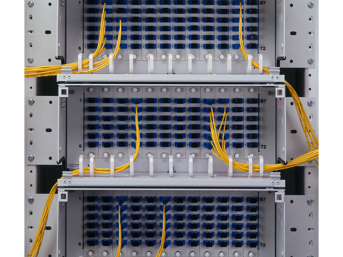 LDSCMH723C Lightguide Distribution Center (LDC) Housing, LGX