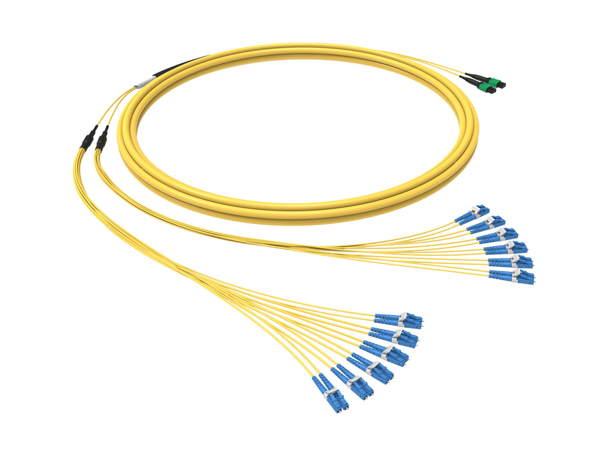 Universal hybrid, OS2 Ultra, MTP® to LC, 24 F