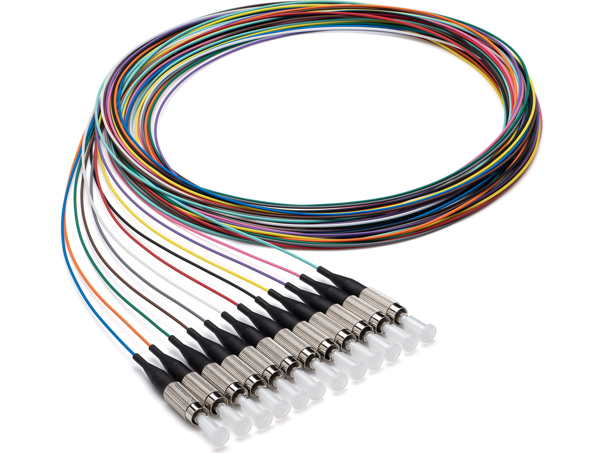 Single-mode, LSZH, SMF-28® Ultra OS2,LSA/DIN UPC, Telcordia Standard, Short strip,2 m