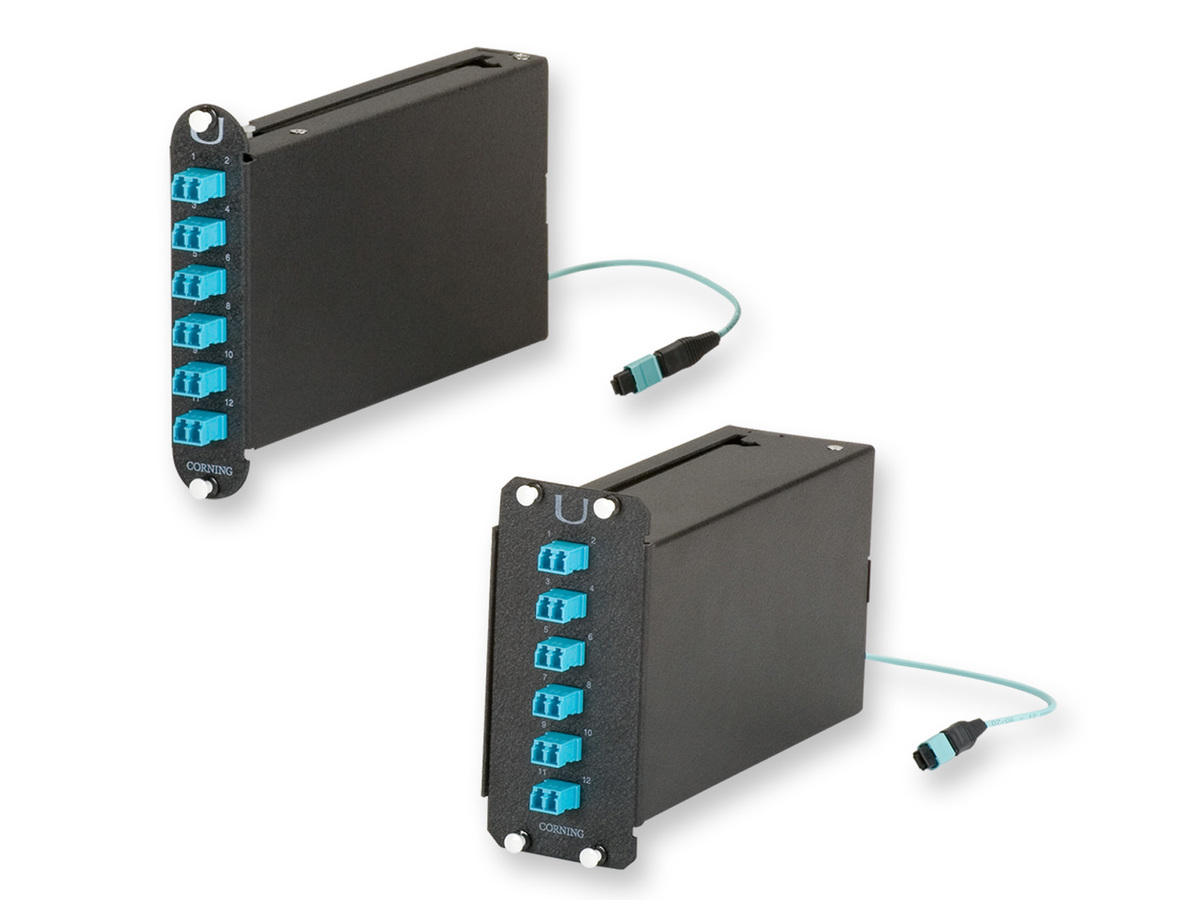 12 F, Shuttered LC to MTP® (non-pinned), 50 µm multimode (OM3), 80 ft