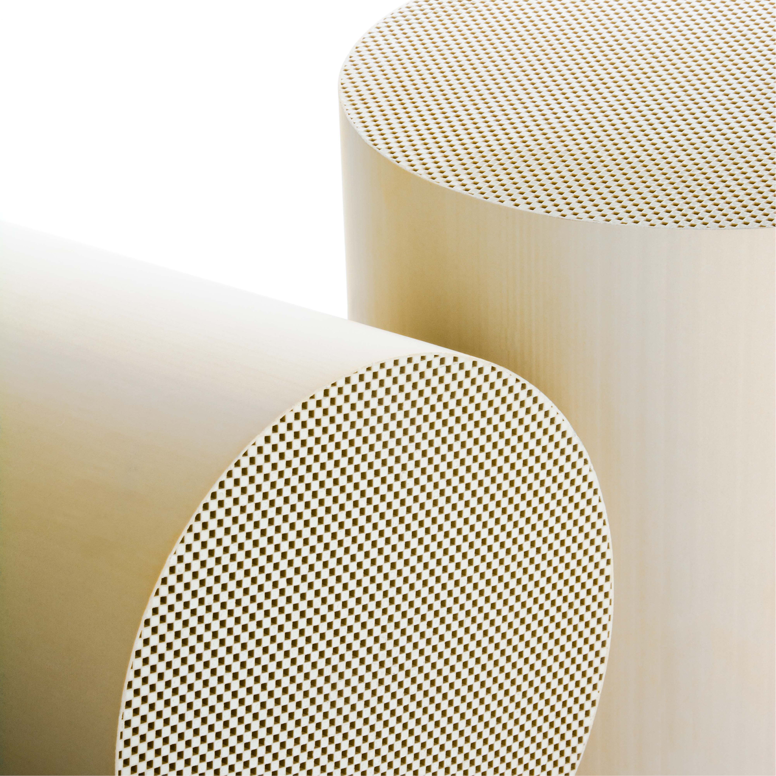 Corning® DuraTrap® GC Filters Selected by Groupe PSA for Exclusive