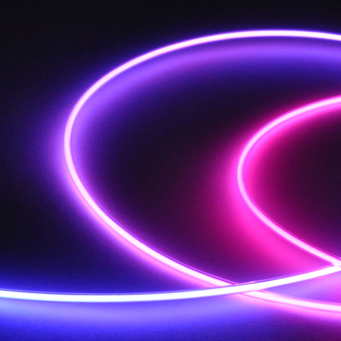Light diffusing store fiber