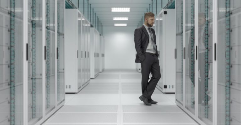 Réseaux évolutifs et adaptatifs pour les data centers