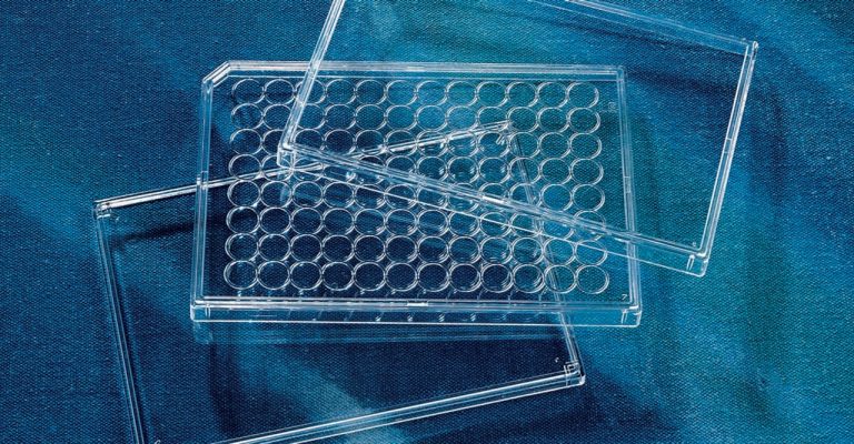 Microplate Lids