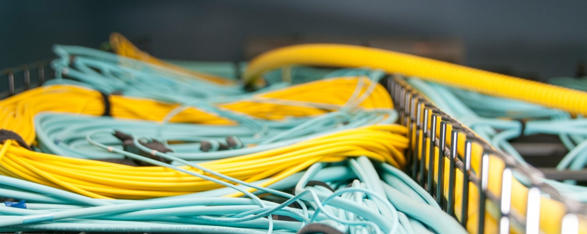 Corning Optical Communications Trivium Cable Plant Fiber Optic Cable and Splice Closure Solutions | Corning