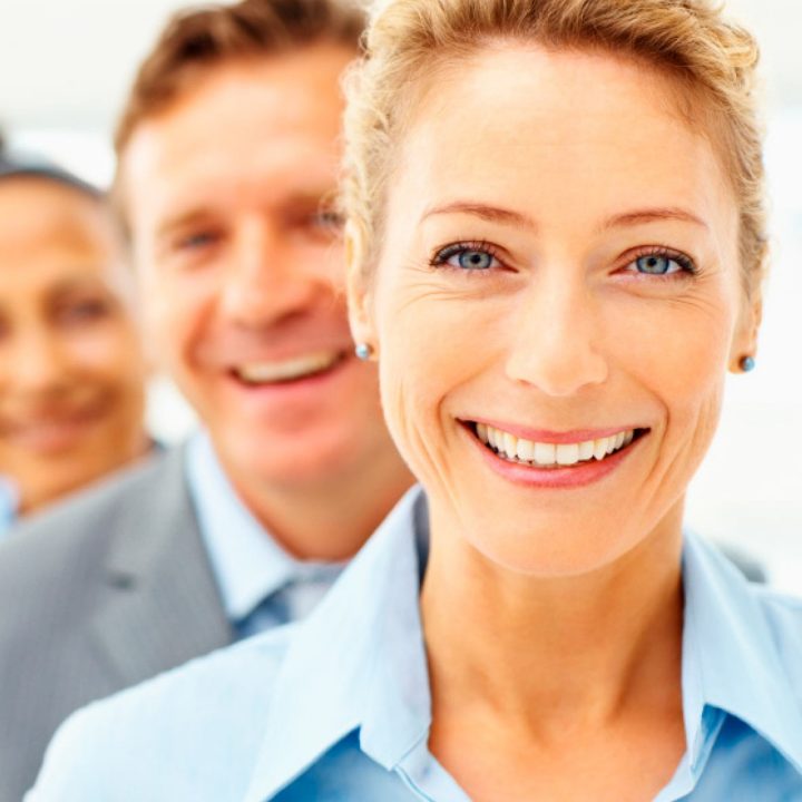 бизнес селфи. пара бизнес для фотошопа. селфи компании людей. Business events. Versus legal офис.