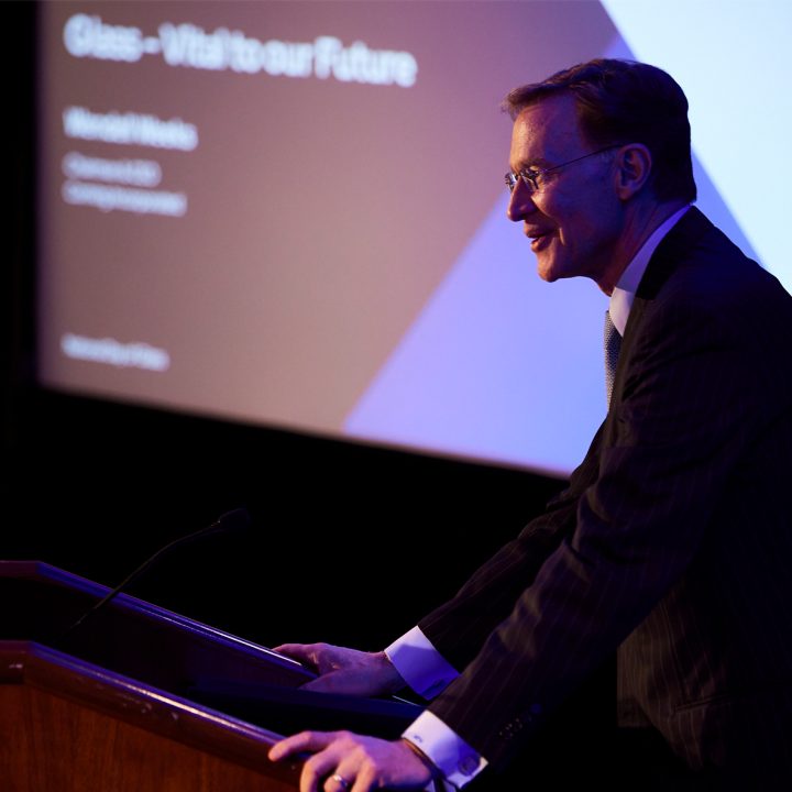 Corning CEO Wendell Weeks Delivers Keynote at National Day of Glass