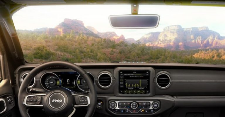 Jeep® introduces Corning® Gorilla® Glass option for Wrangler and Gladiator windshields